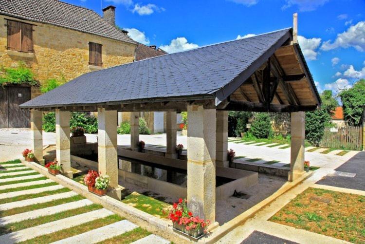 Petite Maison En Pierre Au Coeur Du Perigord Noir Proche De Sarlat Et Rocamadour Salignac Eyvigues Eksteriør billede