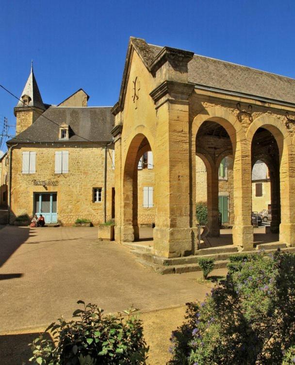 Petite Maison En Pierre Au Coeur Du Perigord Noir Proche De Sarlat Et Rocamadour Salignac Eyvigues Eksteriør billede